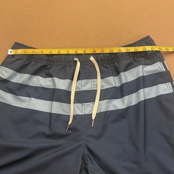 Fair Harbor Men’s Brief Lined Swim Trunks Size XXXL - Picture 9 of 10